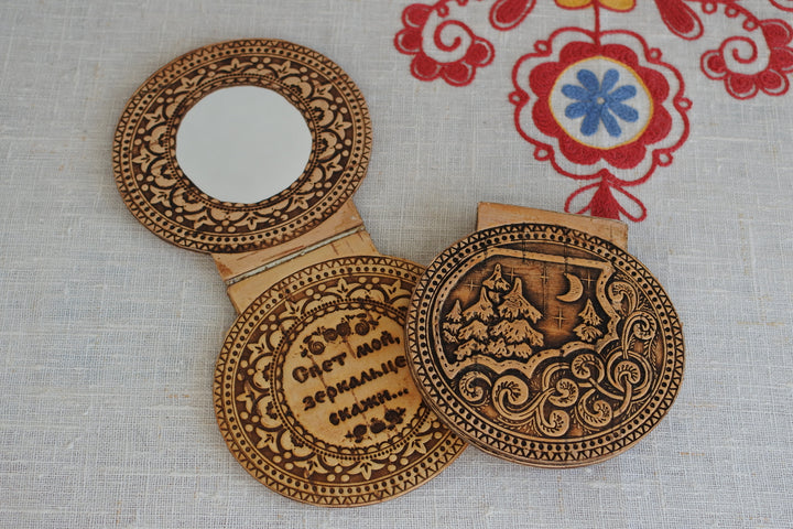 ベレスタ　コンパクトミラースクエア　シベリアの夜