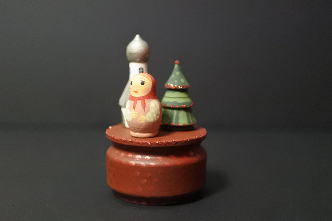 オーリャ・ロバノワのクリスマスの小箱　ボルドー色