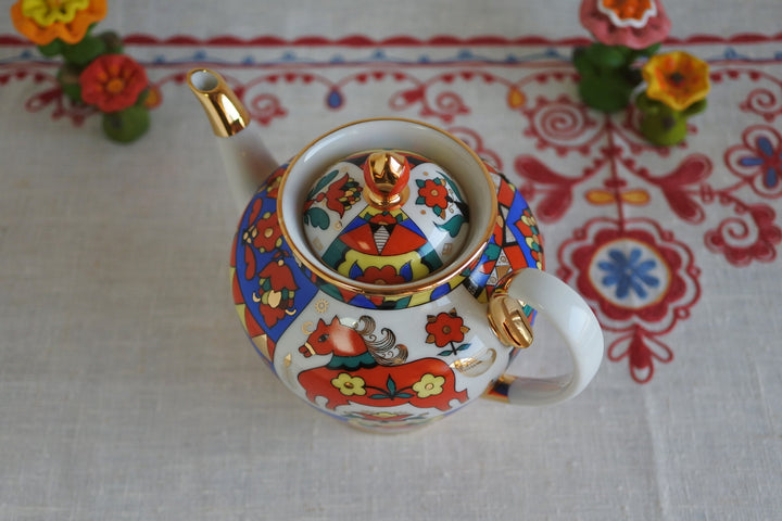 ロモノーソフ陶磁器　ロシアンフォークロア　ティーポット　800ml