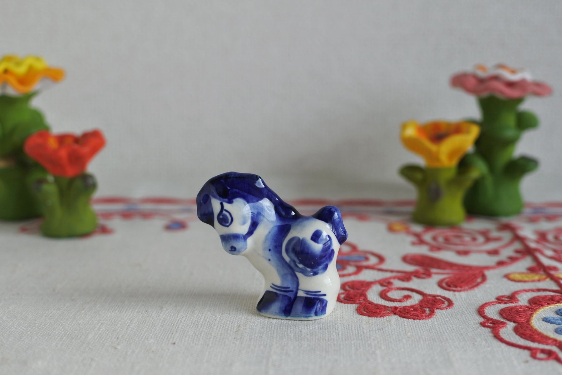 2026年干支午 ロシア製陶器 シベリアの青い馬 縁起物 ロシア雑貨いりえ