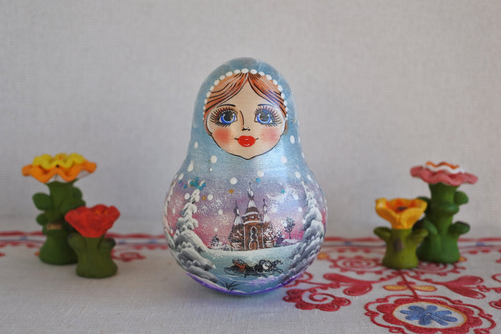 起き上がりこぼし　雪原のトロイカ　ブルー