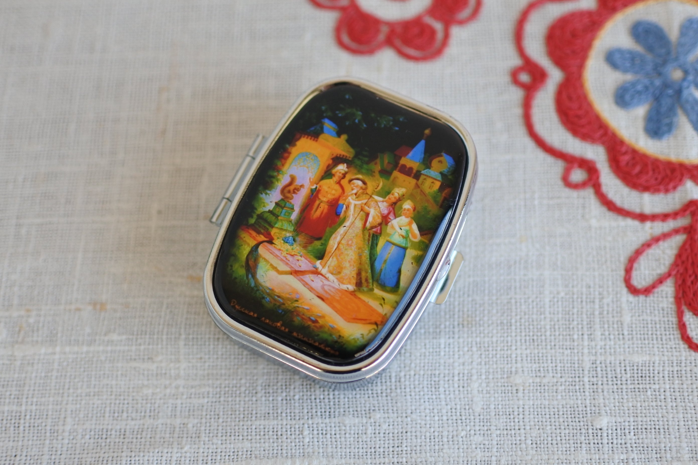 ロシア雑貨 ロシア民芸品 木の箱 木の人形 スパイスセット いりえの