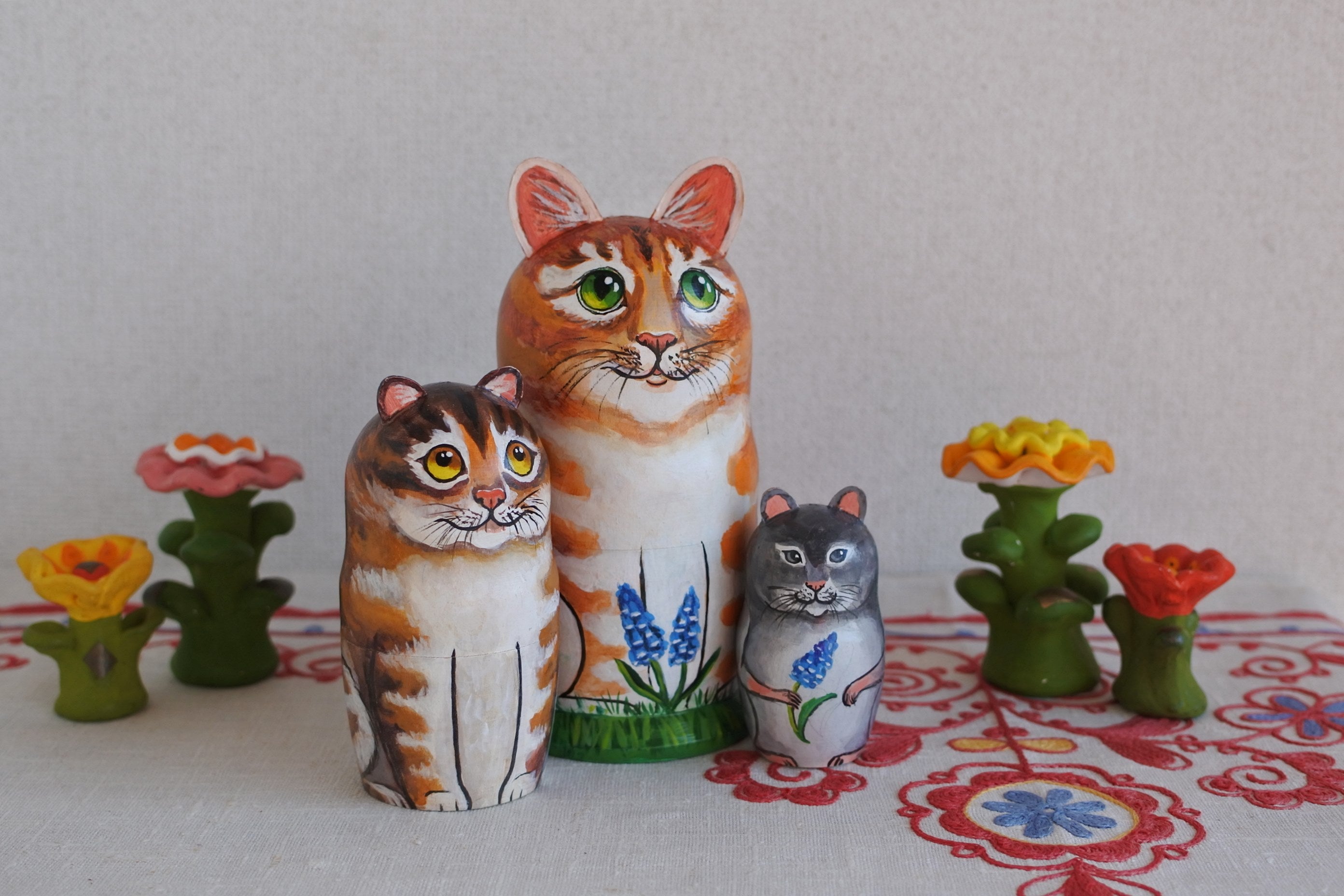 マトリョーシカ 春ネコ 3ピース 猫マトリョーシカ ネズミ ロシア雑貨い