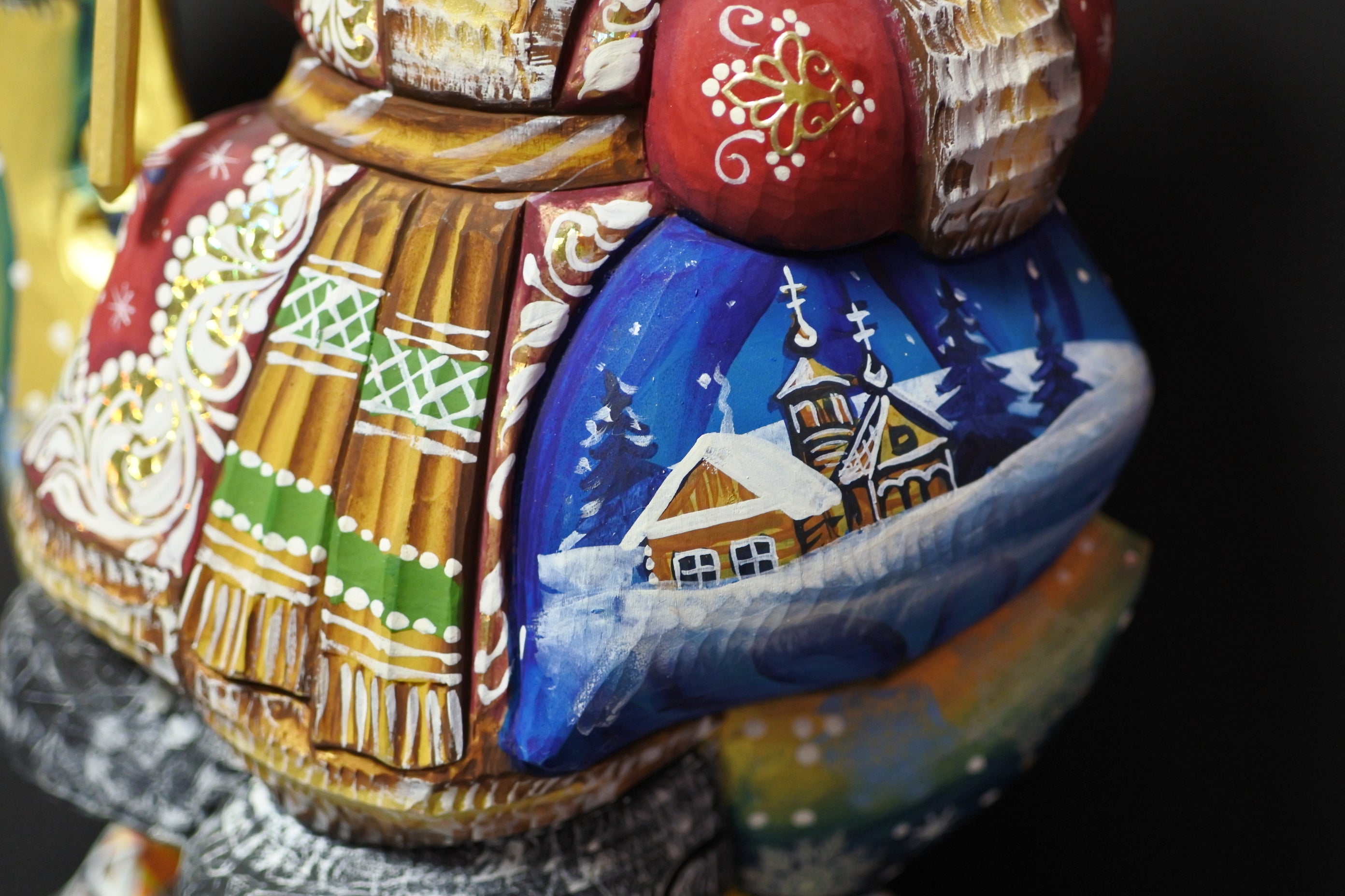 木彫り 三日月と冬の使者ジェドマロース クリスマス雑貨 ロシアの新年