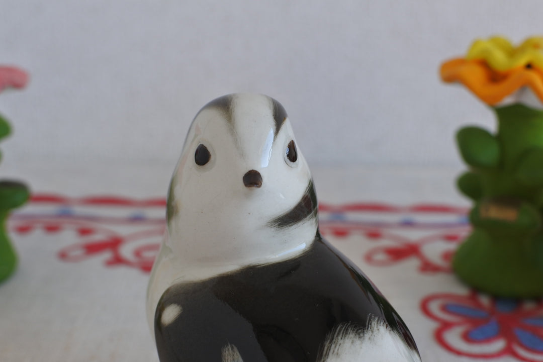 ロモノーソフ陶磁器　鳥　スネギリ(日本名　ウソ)