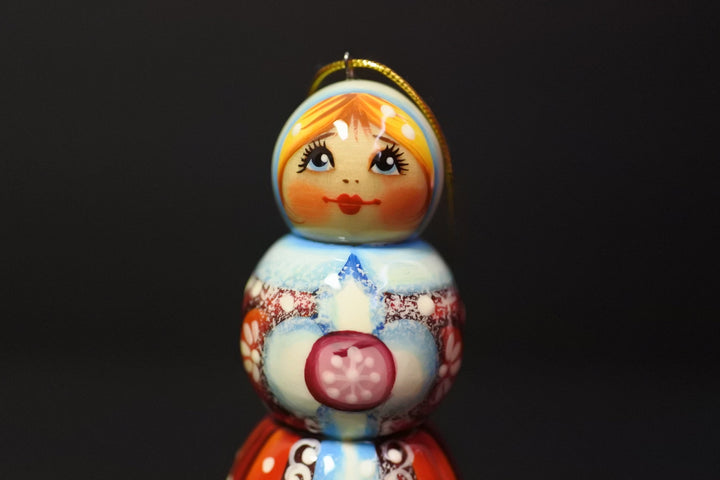 クリスマスオーナメント　スニェグーロチカ（赤い衣装）