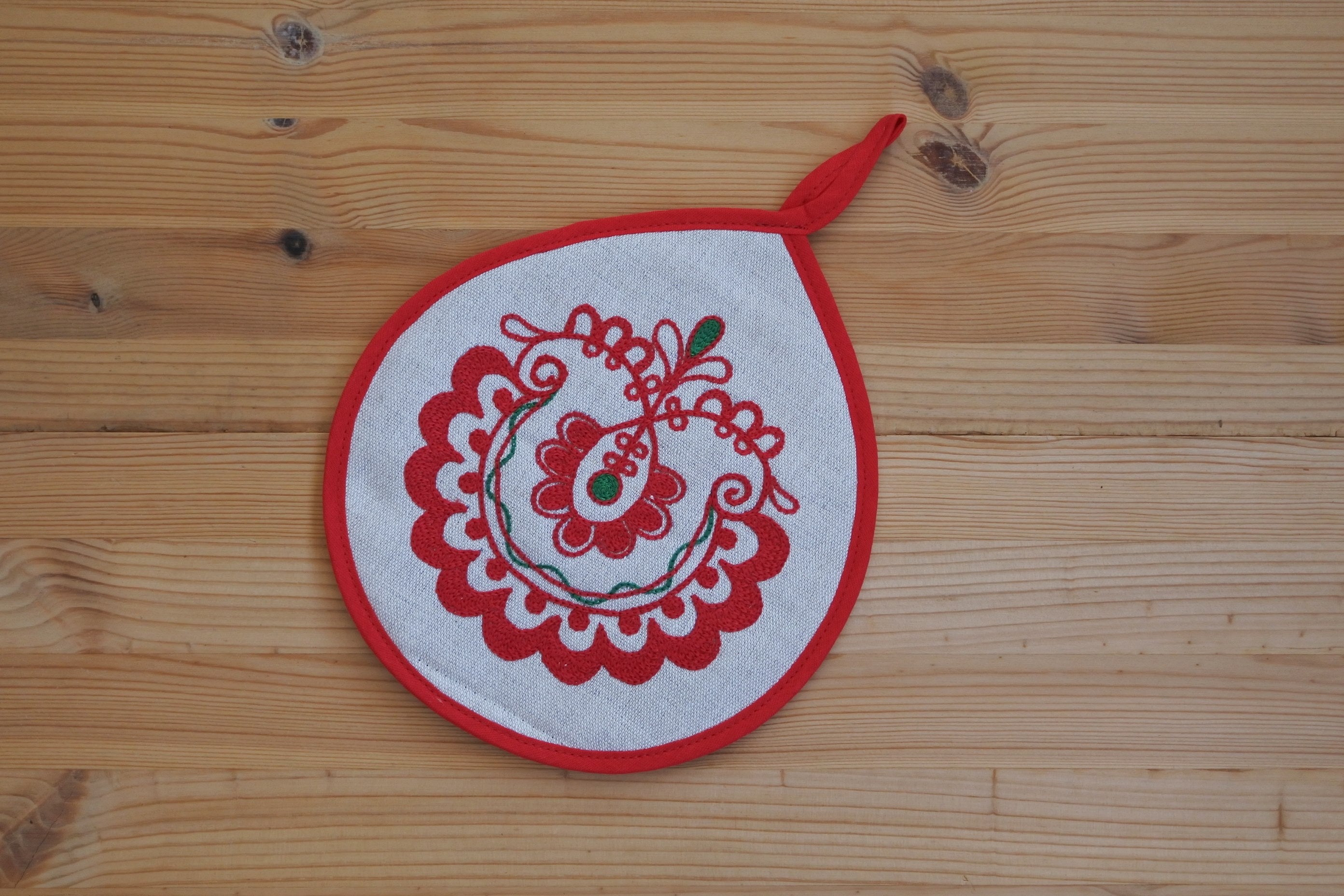アルハンゲリスクの民芸 ロシア北方民芸 木箱 刺繍 リネン 白樺 幸せの