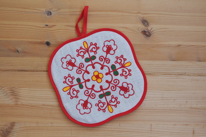アルハンゲリスクの刺繍　なべ敷　ロシアの花