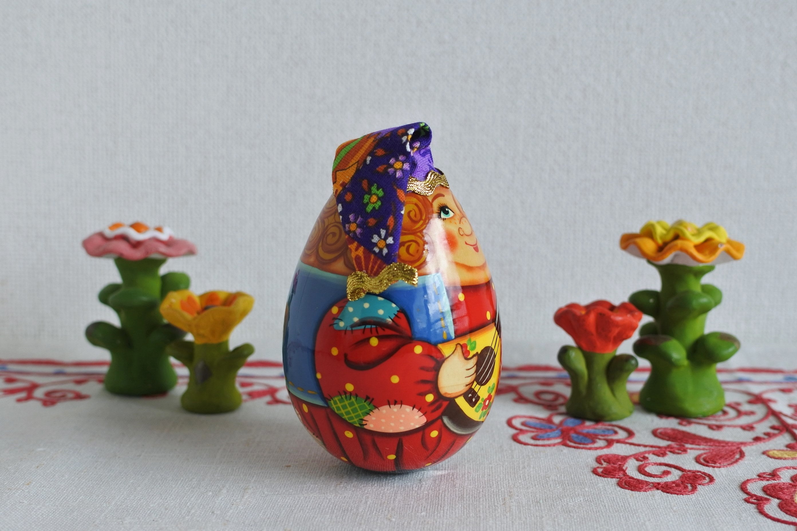 起き上がりこぼし ロシア民芸品 木工 音色 お祝い 贈答品 縁起物