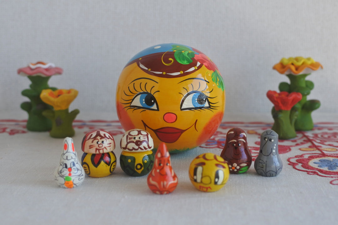木のおもちゃ　ロシア民話おだんごパン　青い帽子