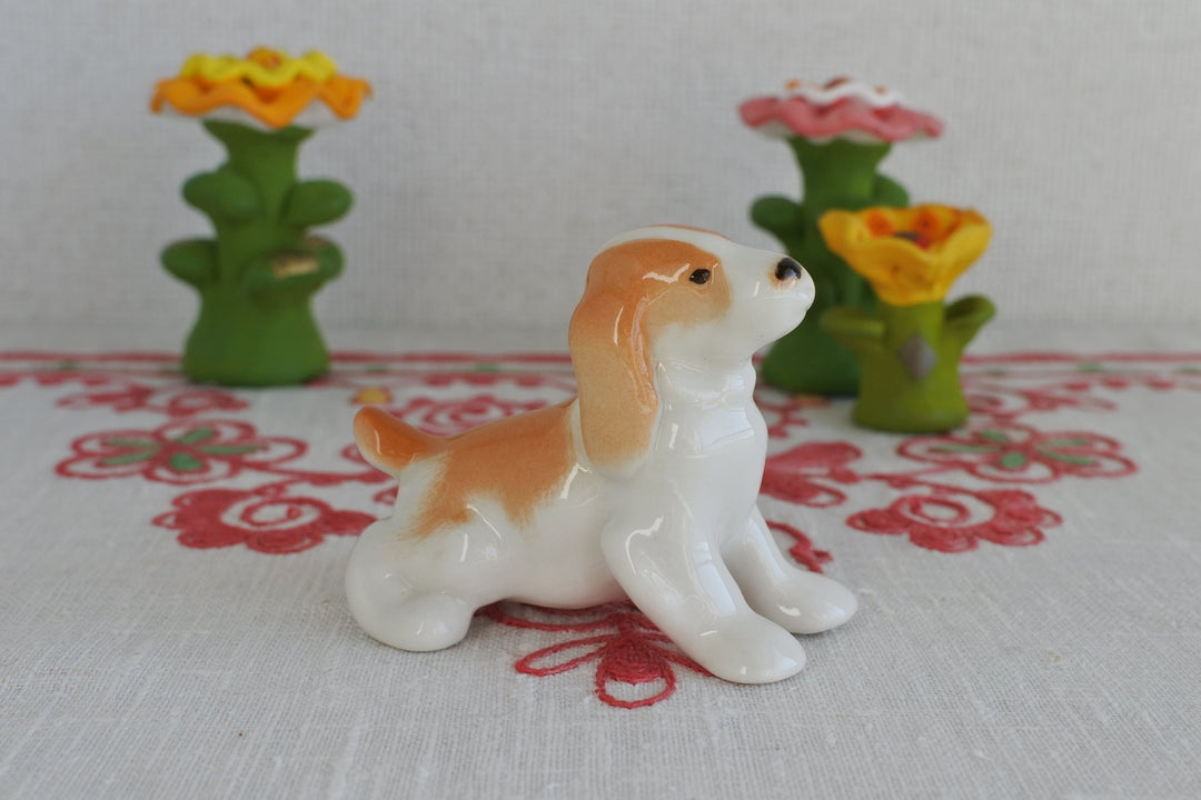 ロモノーソフ陶磁器　フィギア　犬　 ビーグル